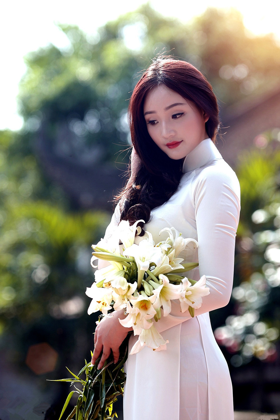 穿白色旗袍的越南美女(之一)